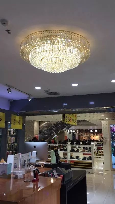陵川信达生活广场苹果专卖店所有商品大处理